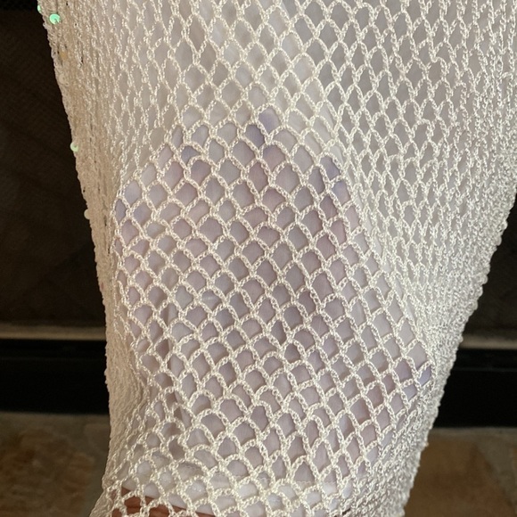 NWT Cool Attitudes Ivory knit top with adjustable straps and sequin throughout. - Picture 8 of 13